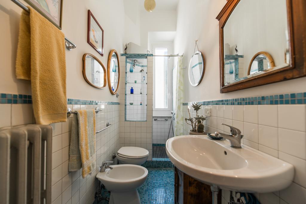 Colosseo Holiday House โรม ภายนอก รูปภาพ