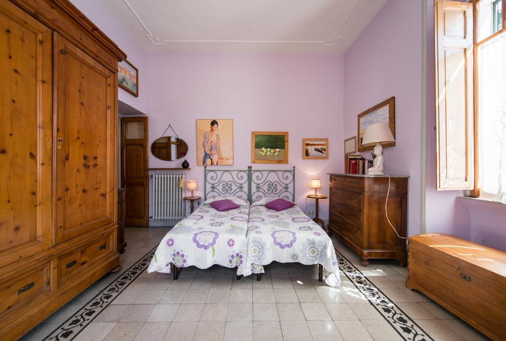 Colosseo Holiday House โรม ภายนอก รูปภาพ