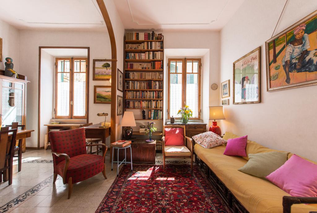 Colosseo Holiday House โรม ภายนอก รูปภาพ